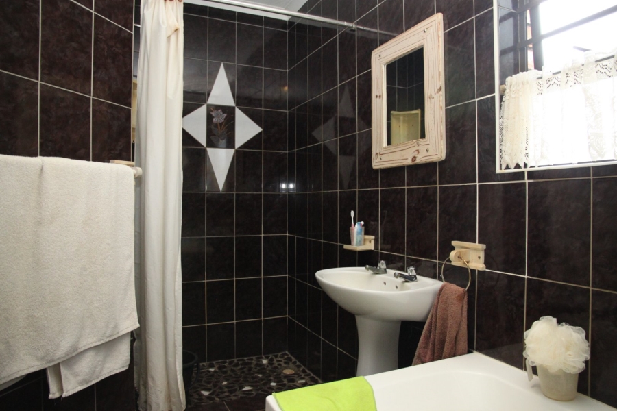 3 Bedroom Property for Sale in Cosy Corner Eastern Cape